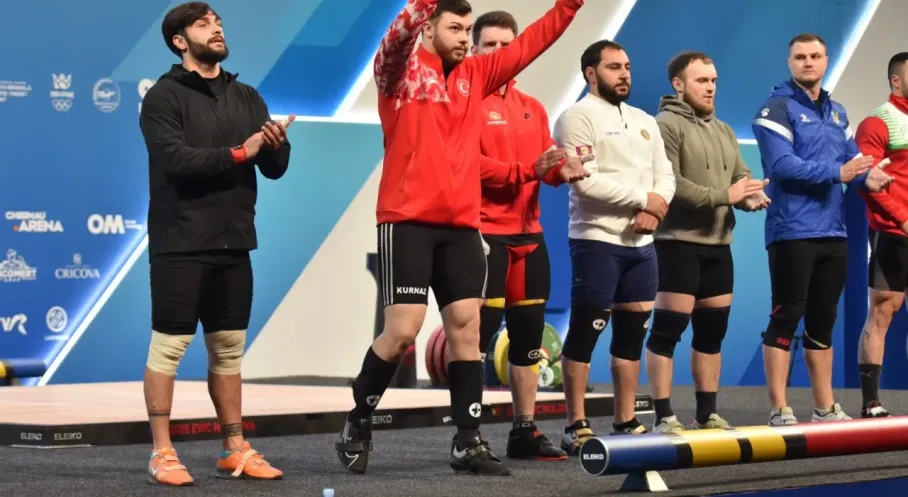 Kırıkkale'nin Gururu Hakan Şükrü Kurnaz'dan Halterde Rekor Hedefi!