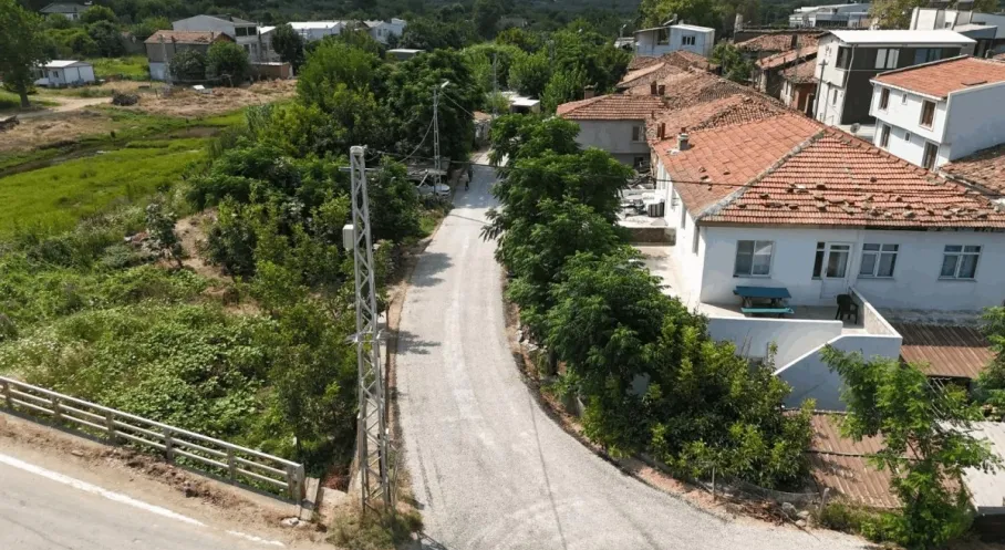Balıkesir'de Kırsal Kalkınma Hamlesi: Başkan Akın'dan Ballıpınar'a Yatırım Yağmuru!