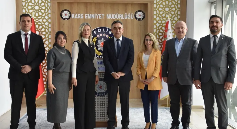 Kızılay Kars Başkanı'ndan Emniyet Müdürü Tombul'a Ziyaret!