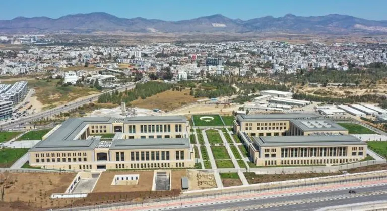 KKTC'de Tarihi An: Cumhuriyet Yerleşkesi Cumhurbaşkanı Erdoğan'ın Katılımıyla Açıldı!