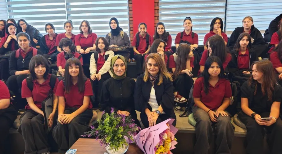 Kocaeli Kitap Fuarı Müjdesi: Kütüphane Buluşmaları Başladı!