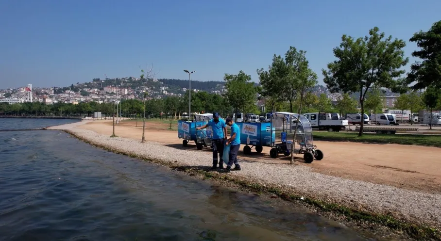 Kocaeli Sahilleri Pırıl Pırıl! Büyükşehir'den Temizlik Seferberliği