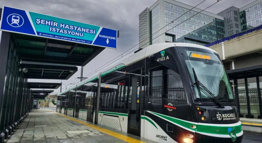 Kocaeli Şehir Hastanesi Tramvay Hattı'ndan Rekor Yolcu Sayısı! Vatandaş Akın Akın...