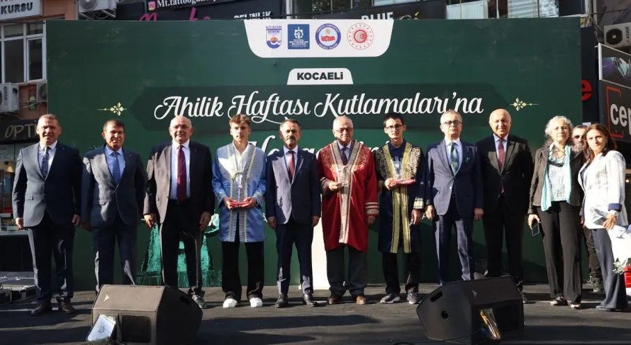 Kocaeli'de Ahilik Haftası Coşkusu: Esnaf ve Vatandaşlar Bir Arada!