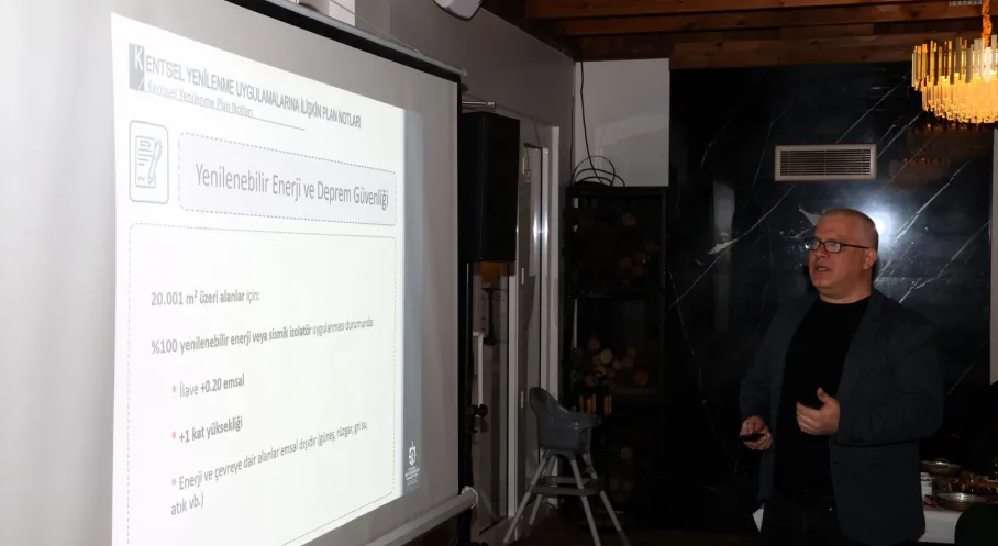 Kocaeli İmarı İçin Kritik Toplantı Kartepe'de: Kentsel Dönüşüm ve Dünya Bankası Kredileri Gündemde!