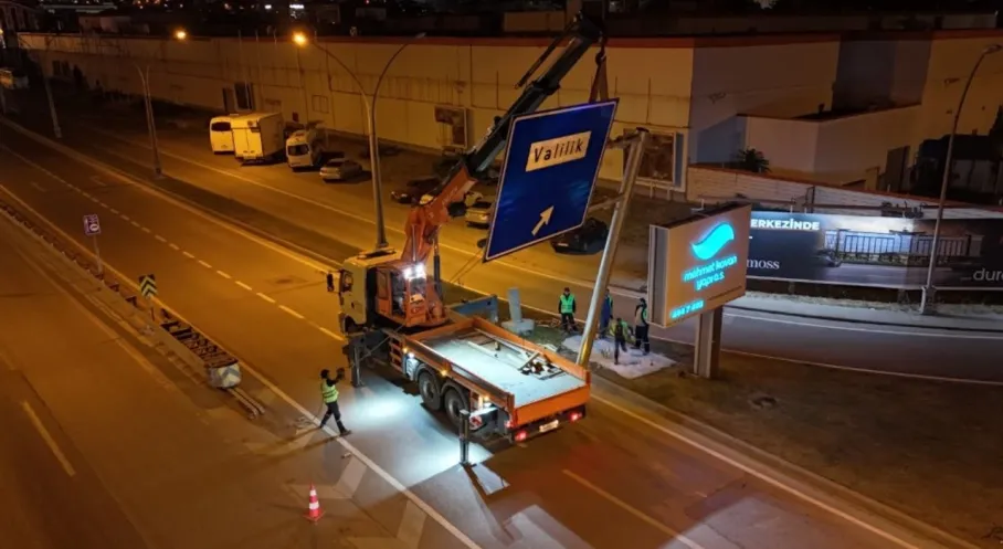 Kocaeli'de L Tipi Levhalar Trafiği Rahatlatıyor!