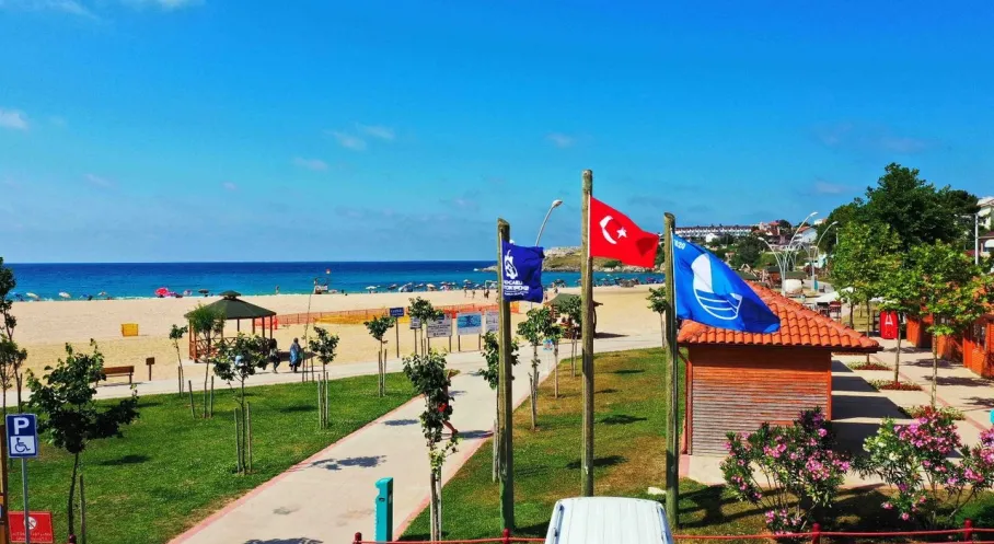 Kocaeli'de Mavi Bayrak Sevinci! İşte Ödül Alan 9 Plaj (2025)