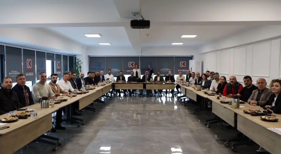 Kocaeli'de Yöneticilere Özel Eğitim: Büyükşehir'den Liderlik Hamlesi!