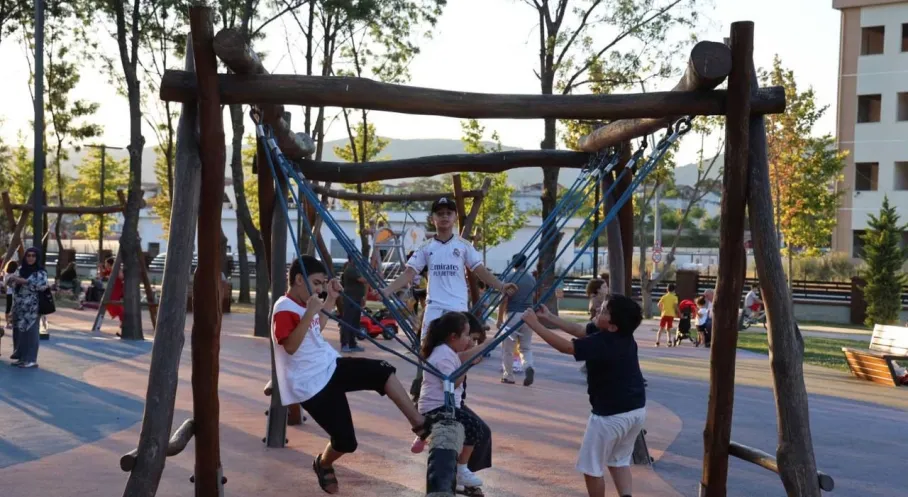 Kocaeli'den Derince'ye Sağlıklı Yaşam Hediyesi: Park Akını!