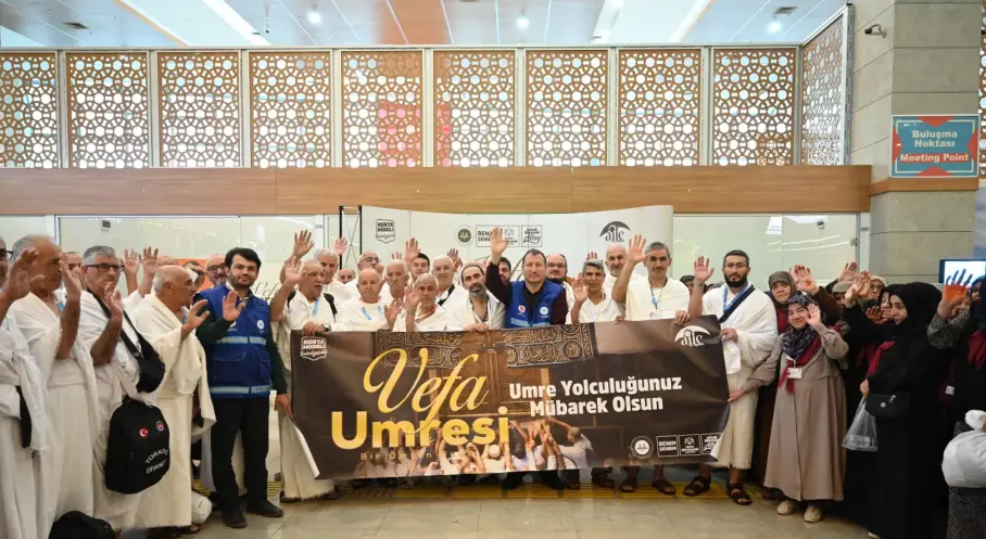 Konya Büyükşehir’in “Vefa Umresi Projesi”nde Üçüncü Kafile Dualarla Uğurlandı