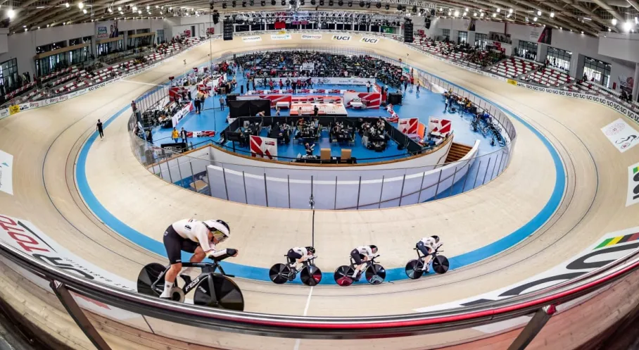 Konya Velodromu'nda Tarihi Anlar: Dünya Rekoru Denemeleri Başlıyor!