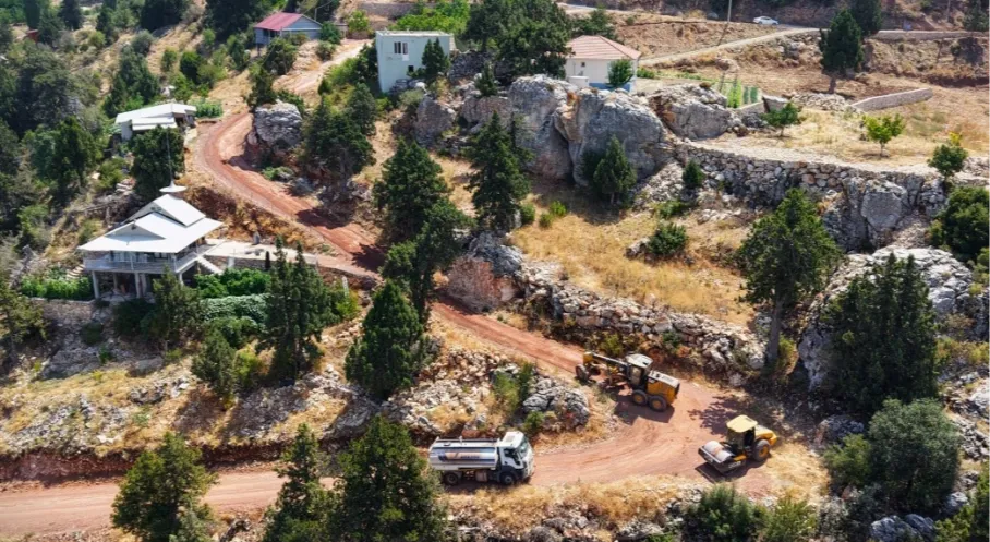 Konyaaltı'nda Eşit Hizmet Seferberliği! Köyden Kente Her Yer Yenileniyor