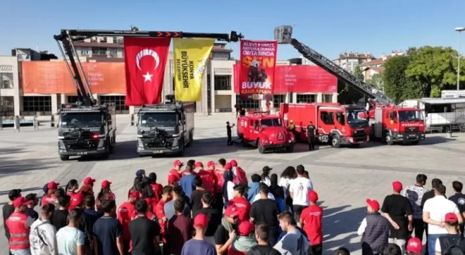 Konya İtfaiyesi'nden Afet Bilinci Hamlesi: İtfaiye Haftası Coşkuyla Kutlandı!