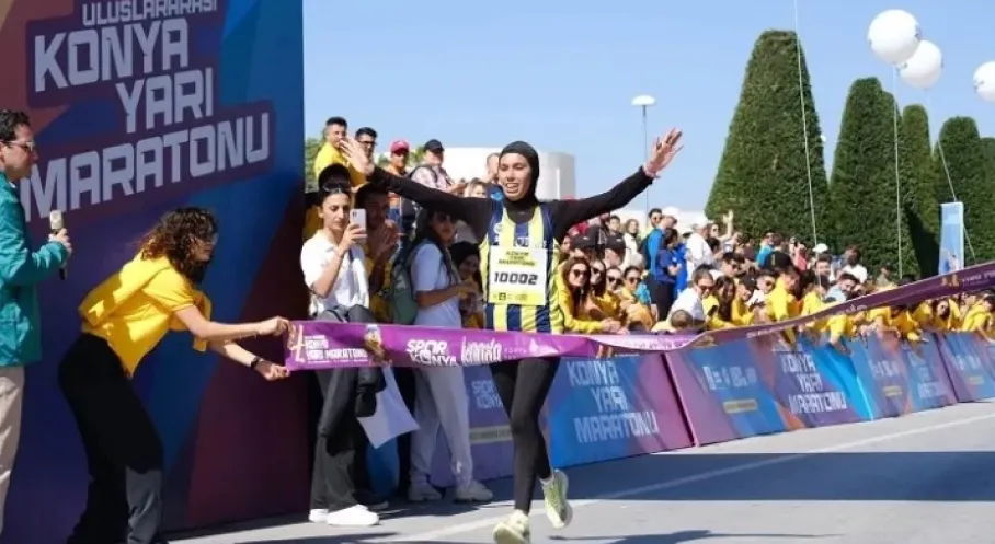 Konya'da Şampiyonluk Kayseri'ye: Burcu Subatan'dan Büyük Başarı!