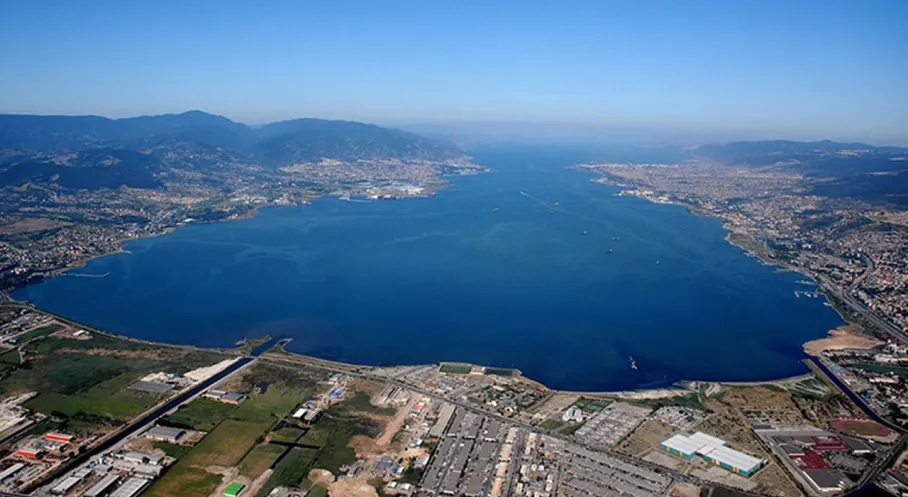 Körfez Kulaçlarla Birleşiyor: Ulusal Açık Su Yüzme Yarışları Başlıyor!