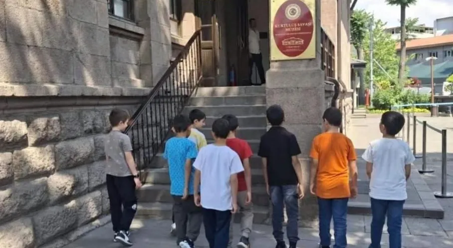 Koruma Altındaki Çocuklar Anıtkabir'de: Tarihi Yolculuktan Unutulmaz Anılar