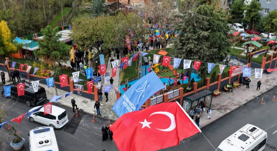 Küçükçekmece'de Serap Eser Sıfır Atık Parkı Açıldı! Geri Dönüşüm Harikası!