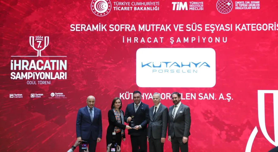 Kütahya Porselen İhracat Şampiyonu: Çifte Ödülle Zirvede!