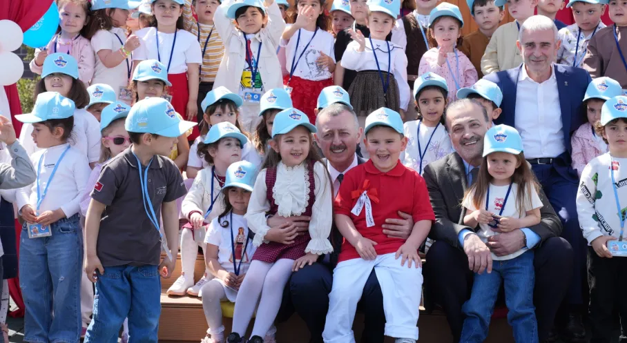 Lokomotif’te 30 Bin Çocukla Büyük Buluşma