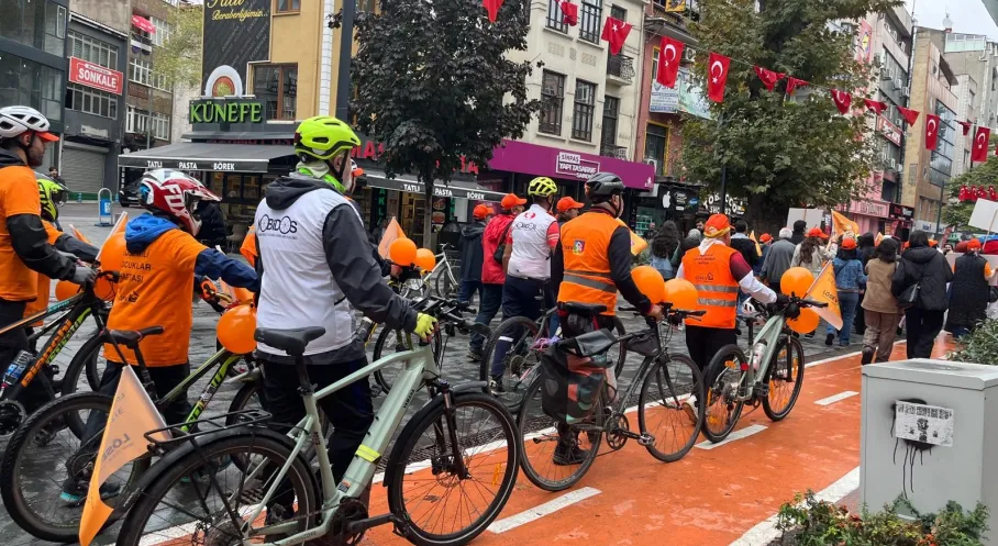LÖSEV'den Kocaeli ve Sakarya'da Umut Korteji: Lösemiye Karşı Farkındalık Zamanı!