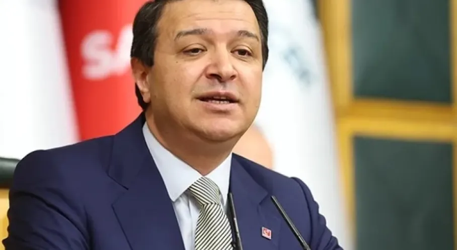 Mahmut Arıkan'dan Sert Uyarı: Siyaset Yumruk Değil, Sükunet Olmalı!