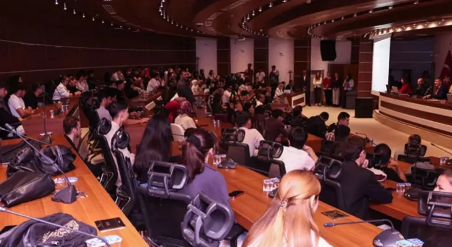 MAKÜ'den Dünya'ya Açılım: 50 Ülkeden 1500 Öğrenci Burdur'da Buluştu!