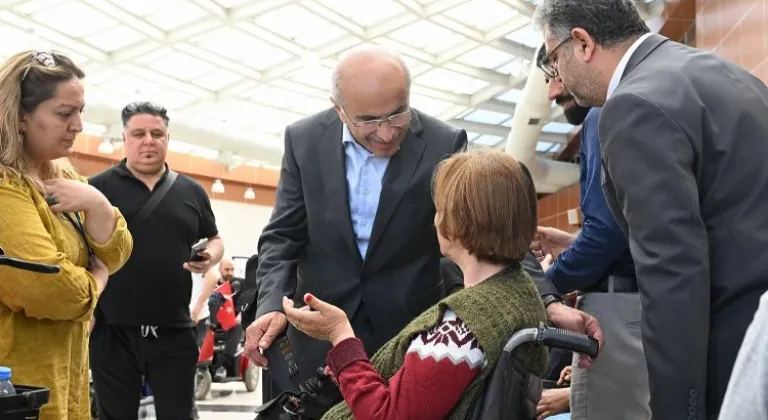 Malatyada Akülü Engelli Araçları Hayırseverler Tarafından Teslim Edildi