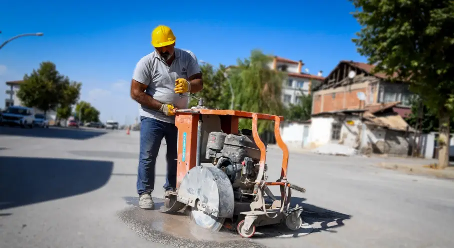 Malatya'da Altyapıda Sürüş Konforu ve Güvenlik Artıyor