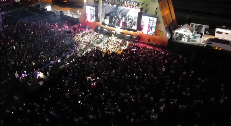 Malatya'da Deprem Sonrası Dolu Dolu Geçen 26. Kayısı Festivali