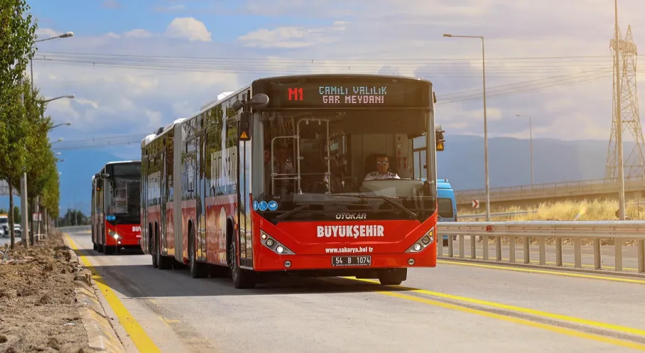 Maltepe Belediyesi'nden Bayram Öncesi Kapsamlı Temizlik: Mezarlıklar Ziyarete Hazır!