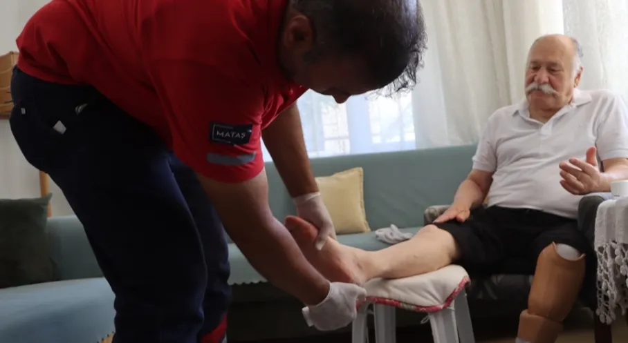 Maltepe'de Sağlıkta Çığır Açan Uygulama: Evde Bakım Hizmetleri Nasıl İşliyor?