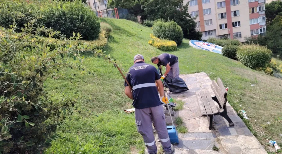 Maltepe’de Temizlik Çalışmaları Altıntepe’de Devam Ediyor