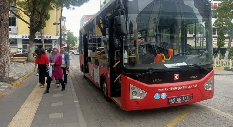 Manisa Büyükşehir Belediyesi Engelli Sınav Adaylarına Ücretsiz Servis Hizmeti Sağladı