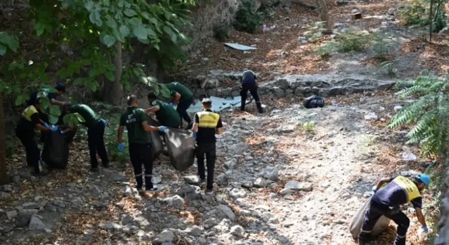 Manisa Çaybaşı Deresi'nde Büyük Temizlik! Kötü Koku ve Kirliliğe Son!