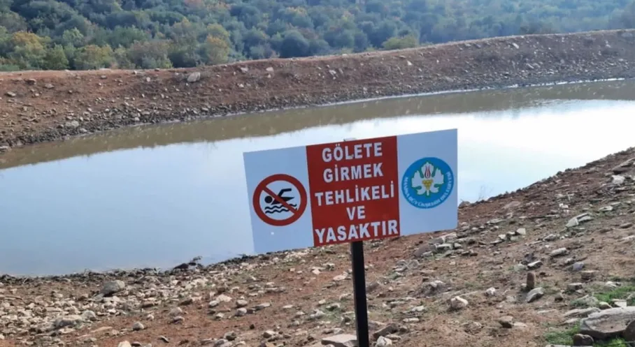 Manisa'da Gölet Tehlikesi! Büyükşehir'den Yüzme Uyarısı