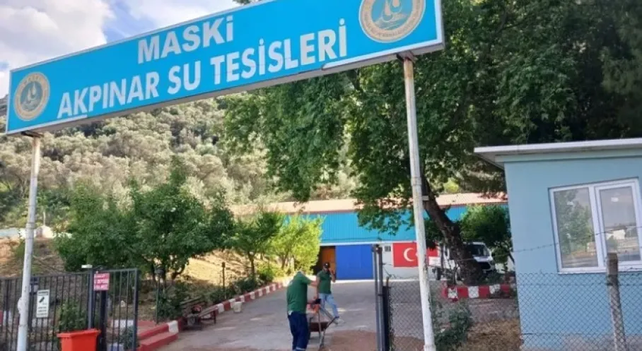 Manisa'da Su Depoları Alarm Veriyor! Yangınlara Karşı Şok Temizlik Operasyonu!