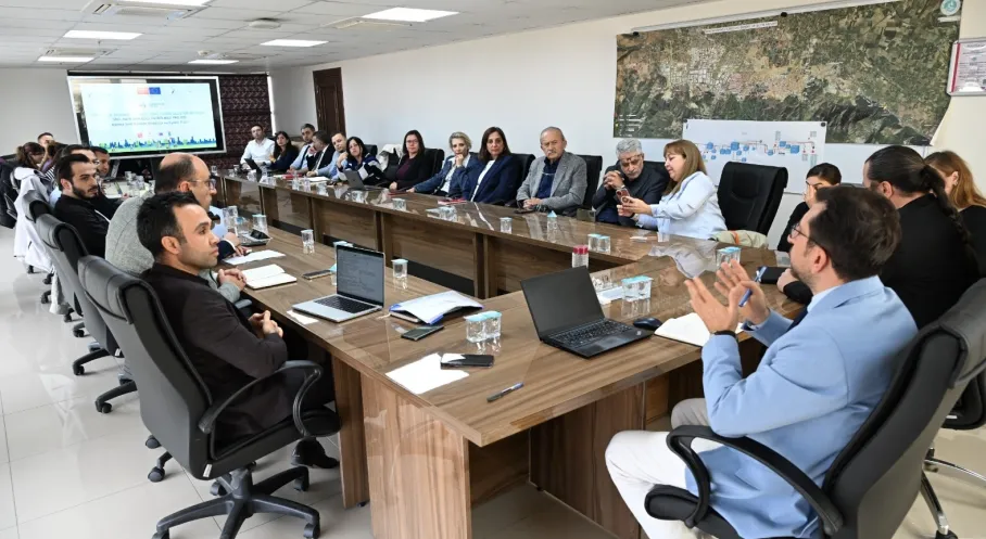 Manisa'da Yerel Yönetimde Devrim! Vatandaş Karar Alma Süreçlerine Dahil Ediliyor!