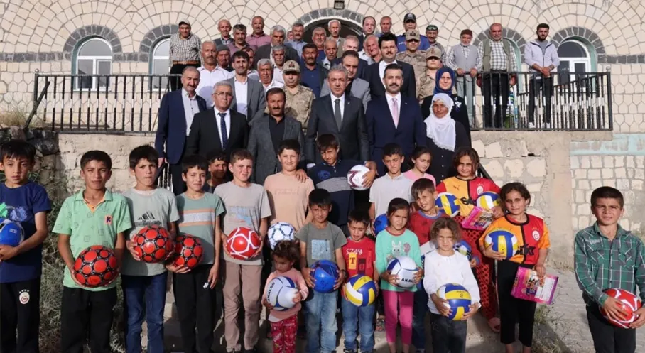 Mardin Valisi Akkoyun Mazıdağı'nda: Vatandaşlarla Buluştu, Talepleri Dinledi!