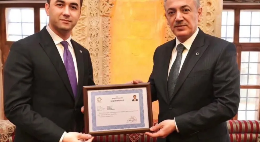 Mardin Valisi Tuncay Akkoyun'dan Midyat Kaymakamı Mehmet Kaya'ya Büyük Takdir: Başarı Belgesi Neden Verildi?