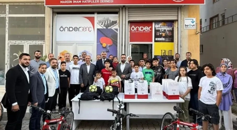 Mardin'de 'Sanatın İntifadası' Coşkusu: Ödüller Sahiplerini Buldu!