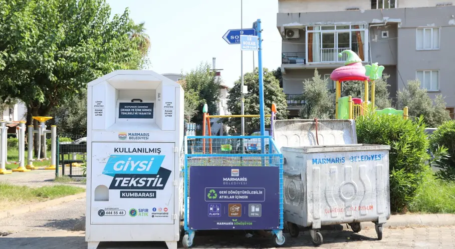 Marmaris’te Geri Dönüşüm Atıkları Mavi Konteynerlerde Toplanacak