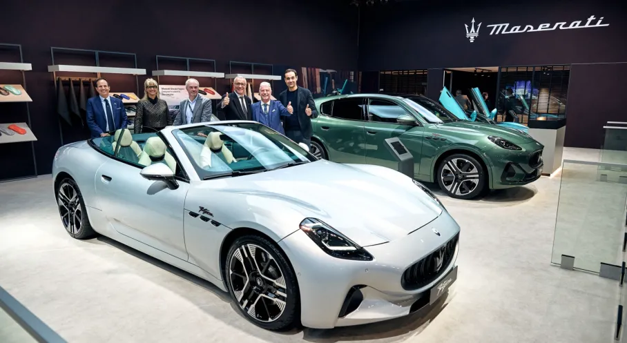 Maserati Brüksel'i Büyüledi: Tridente Yılı'na Özel İkonik Modeller Fuarın Gözdesi Oldu!