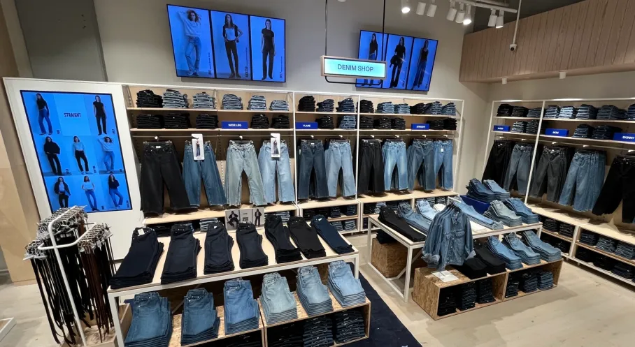 Mavi'nin 2025 Başarısı: Gelir Düşüşüne Rağmen Rekor Kâr ve Sürdürülebilirlik Şampiyonu!