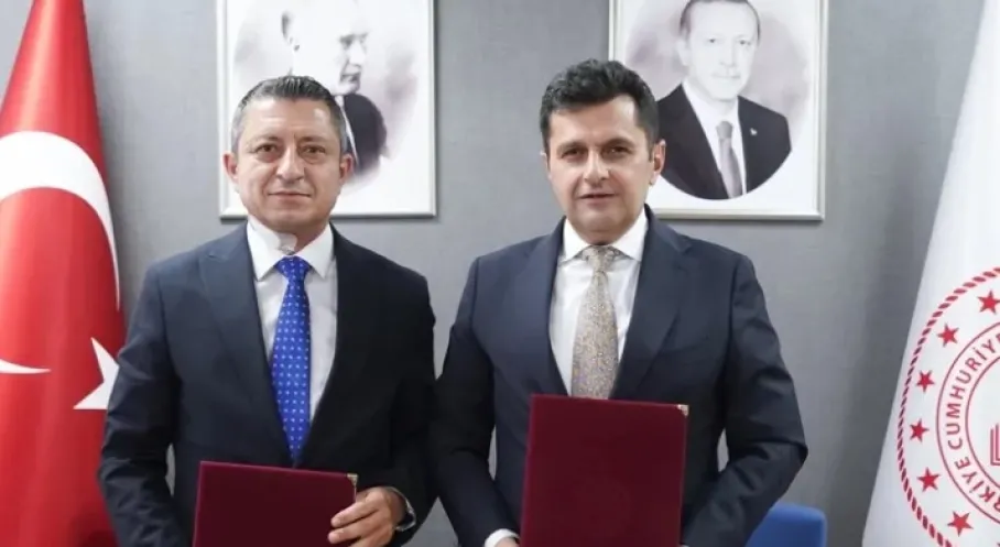 MEB ve Ford Otosan'dan Türkiye'ye Model Olacak İş Birliği!