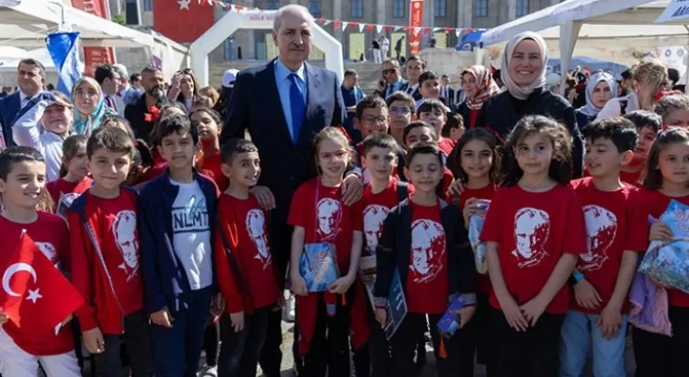 Meclis Başkanı Kurtulmuş, 23 Nisan Stantlarına Ziyaret Ederek Çocukların Bilim Şenliği Heyecanını Paylaştı