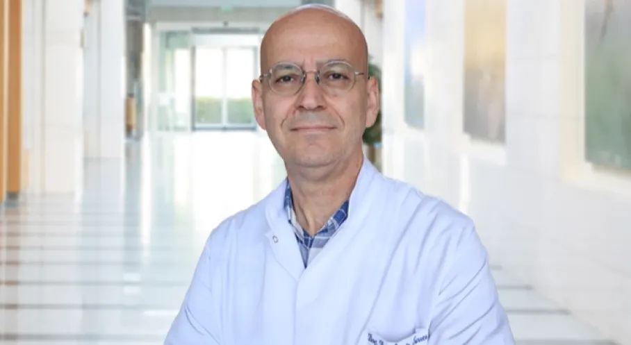 Meme Kanserinde Erken Teşhisin Altın Anahtarı: Mamografi mi MR mı Daha İyi?