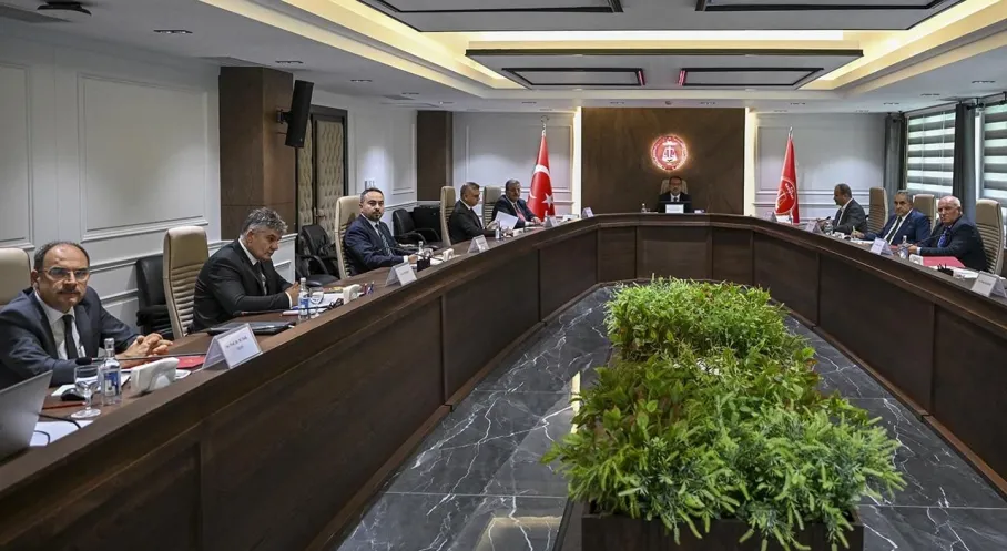 Memur Zammı İçin Kritik Toplantı! Hakem Kurulu Yarın Karar Verecek Mi?