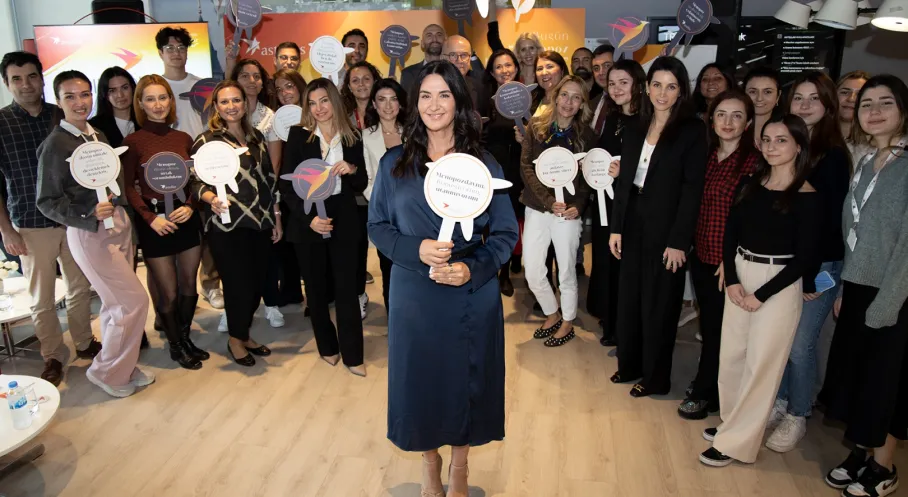 Menopoz İş Hayatını Nasıl Etkiliyor? Astellas'tan Önemli Adım!
