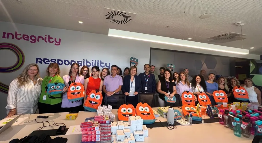 Merck Türkiye'den Deprem Bölgesine Umut Işığı: Çocuklara Eğitim ve Hijyen Desteği!