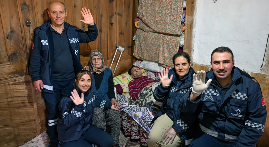 Mersin Büyükşehir Evde Bakım Hizmetleri ile Fark Yaratıyor: Doğumdan Yaşlılığa Tam Destek!